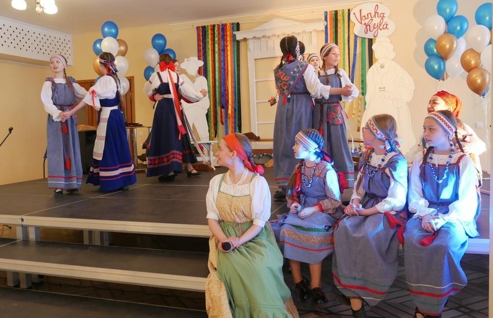 Vanha kylä -festivali yhisti kulttuurin ihailijie. 0+. Kuva: Uljana Tikkanen