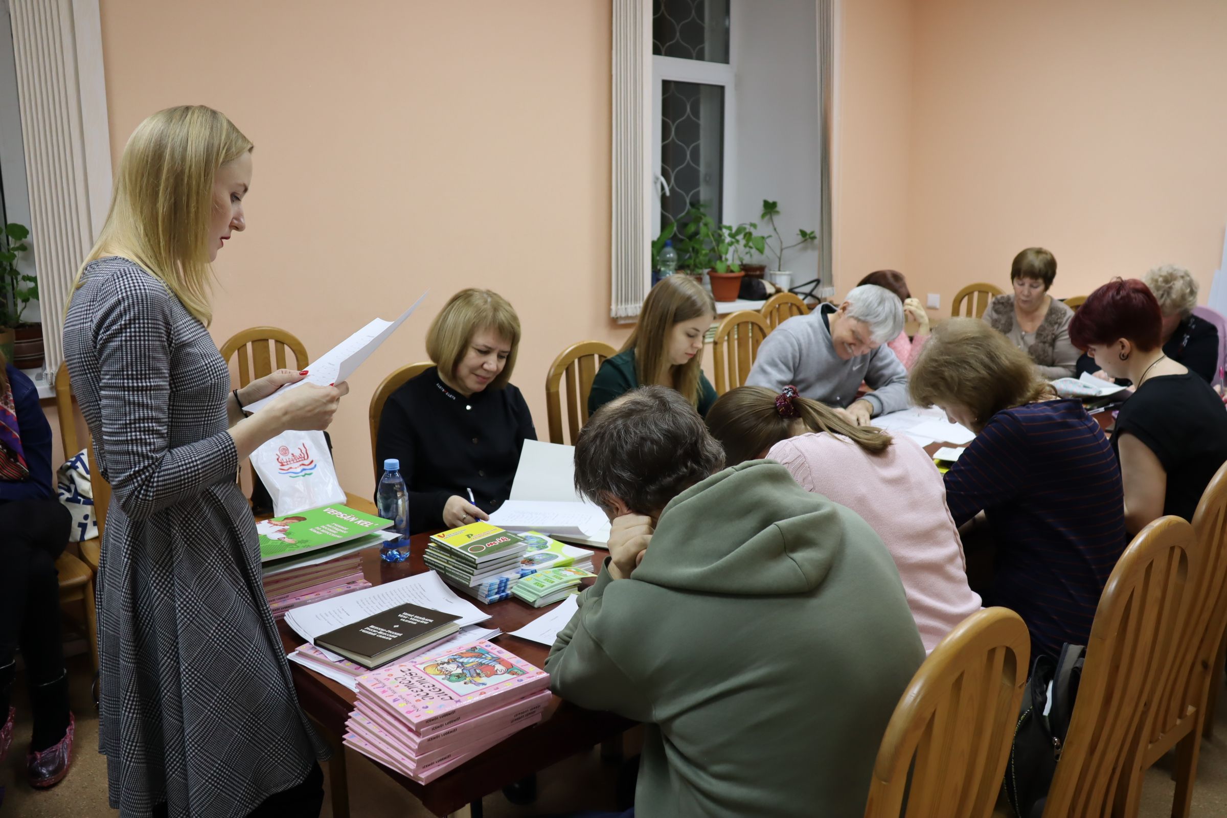 Более 15 человек записалось на курсы вепсского языка.