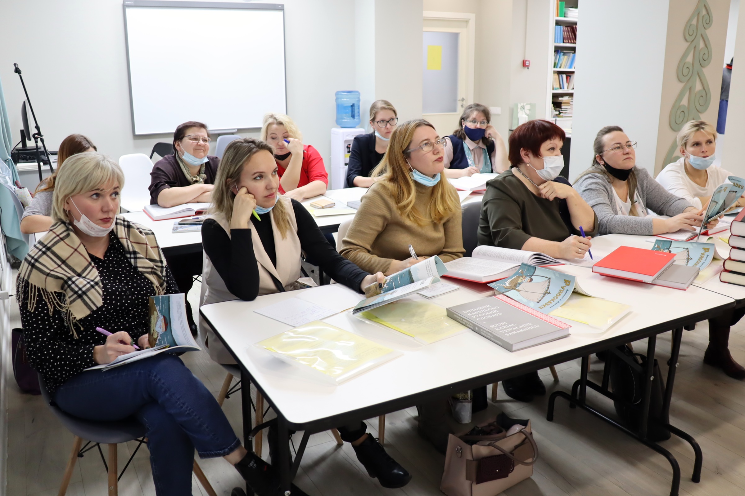 В рамках семинара участники посетят мастер-классы, музейные уроки и лекции. Фото: Ресурсный языковой медиацентр карелов, вепсов и финнов.
