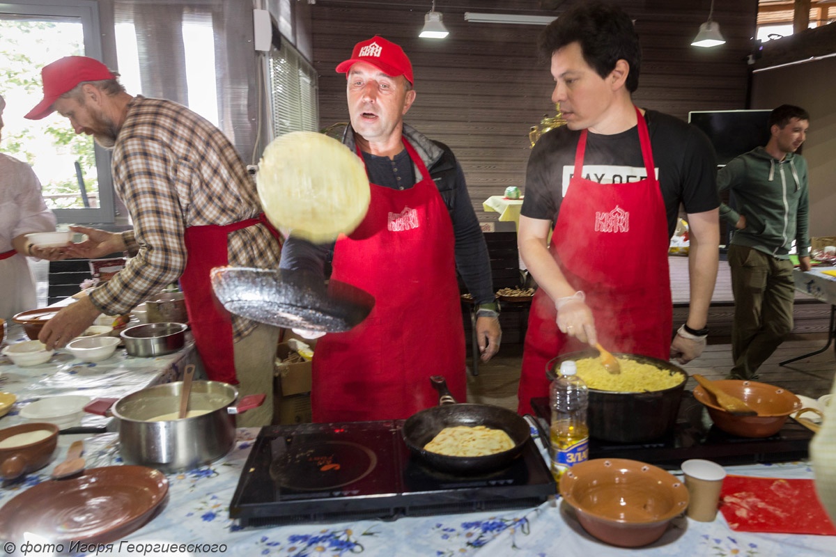 Kilpailu tekee näkyväksi tasavallassa asuvien kansojen perinteisiä ruokalajeja. Kuva: Kižin museon VKontakte-sivu