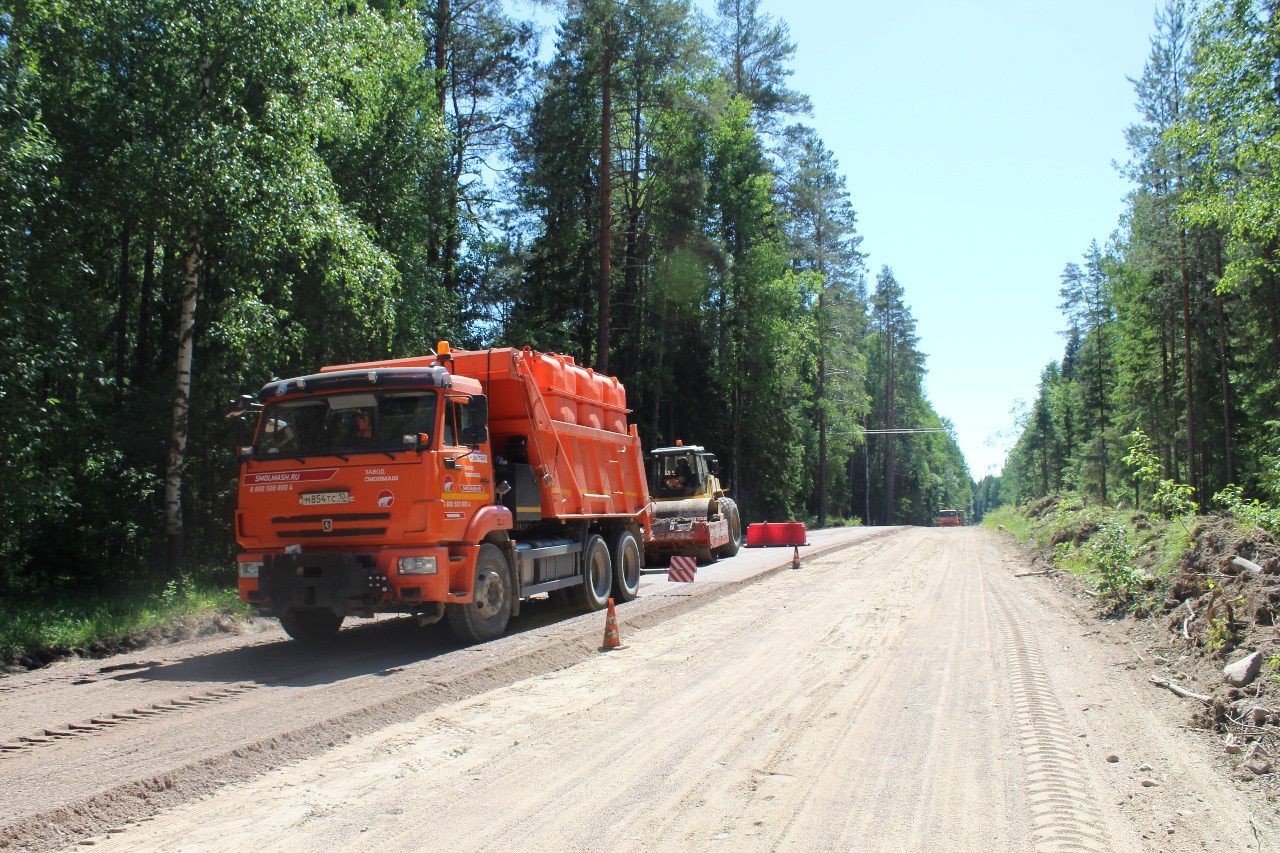 Viteleen johtavan tien korjaus päättyy tänä vuonna. Kuva: Karjalan päämiehen lehdistöpalvelu