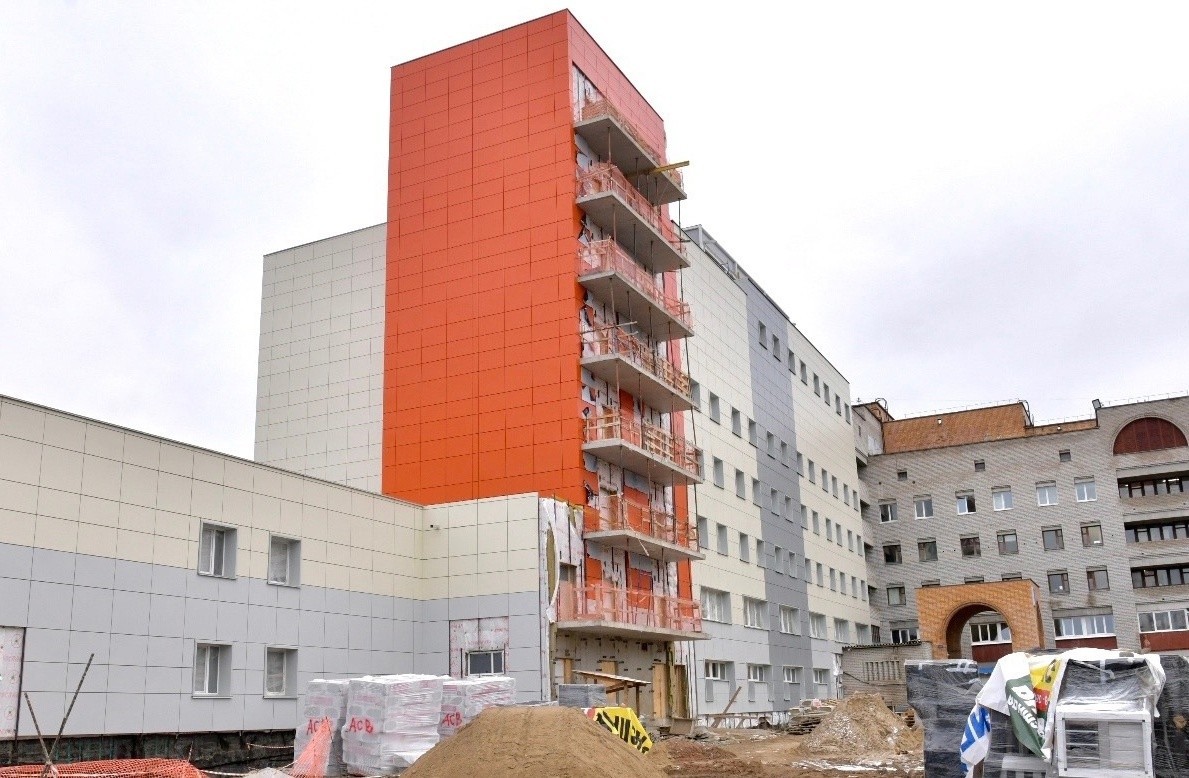 Venäjän talousarvioesityksessä on varattu rahaa Petroskoin Drevljankan lähiössä sijaitsevan sairaalan kahden rakennuksen rakentamiseen. Kuva: Karjalan päämiehen lehdistöpalvelu