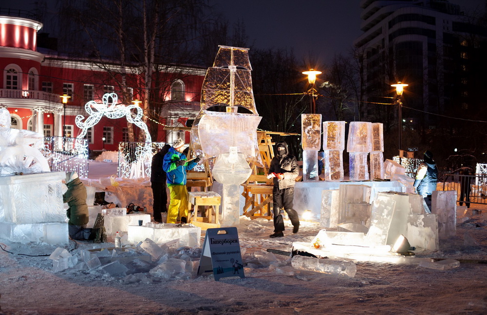Vuosittain talvifestivaali tarjoaa kaupunkilaisille paljon tekimistä ja näkemistä. Festivaali yhdistää osallistujia Venäjältä ja ulkomailta. Kuva viime vuoden festivaalista. Kuva: Hyperborea-talvifestivaalin Vkontakte-sivu