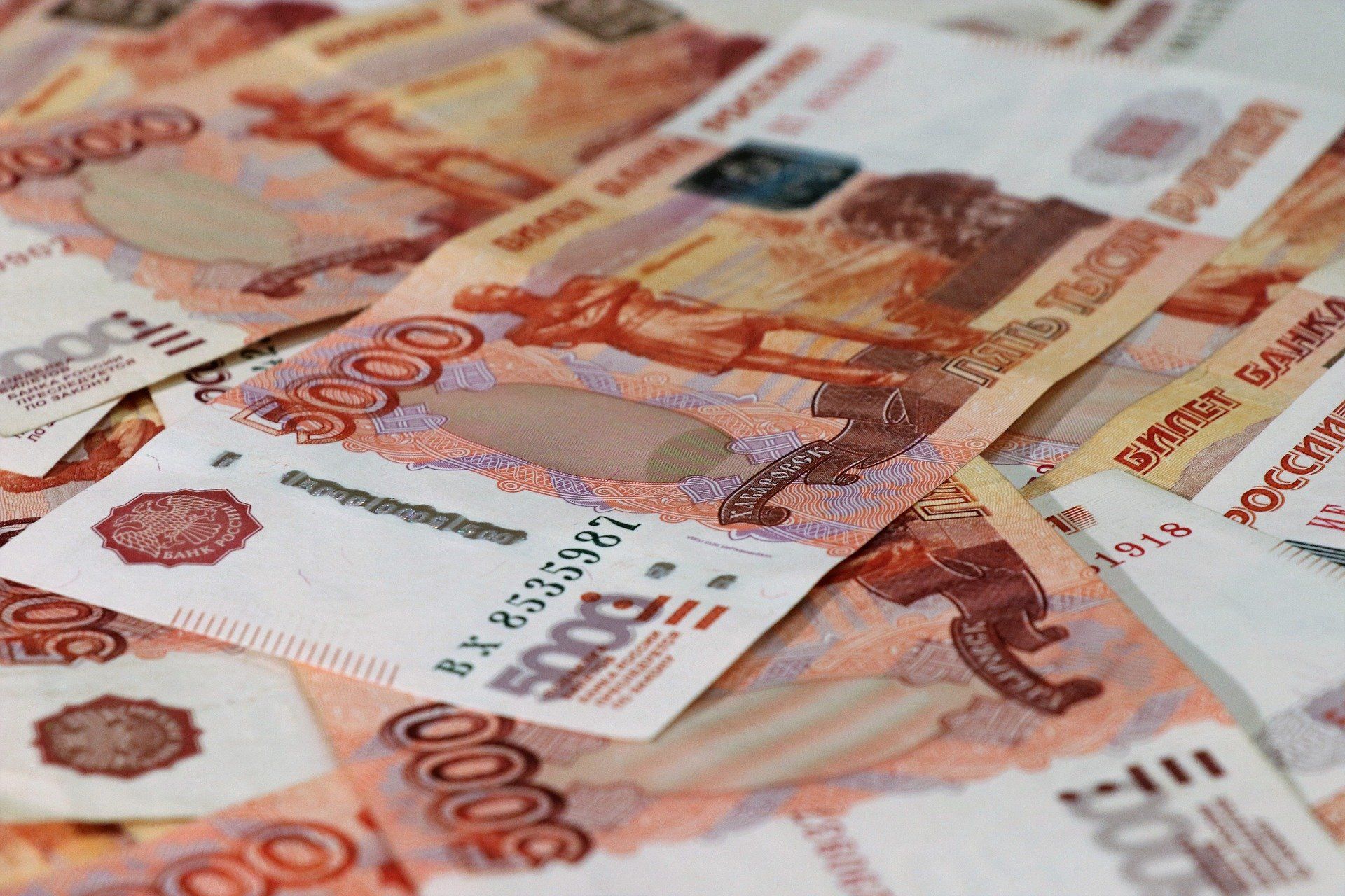 Karjalan talousministeriön arvion mukaan tämän vuoden budjettiin saadaan 2,5 miljardia ruplaa lisää. Kuva: pixabay.com