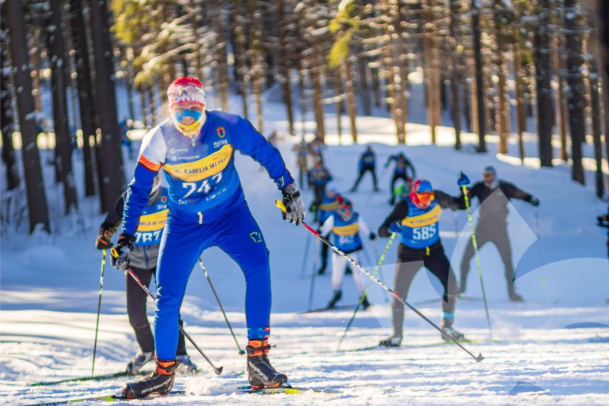 Viime vuonna suosittu Venäjän talviurheilufestivaali keräsi yli 1500 osallistujaa. 6+ Kuva: KareliaSkiFest–talviurheilufestivaalin VKontakte-sivu.