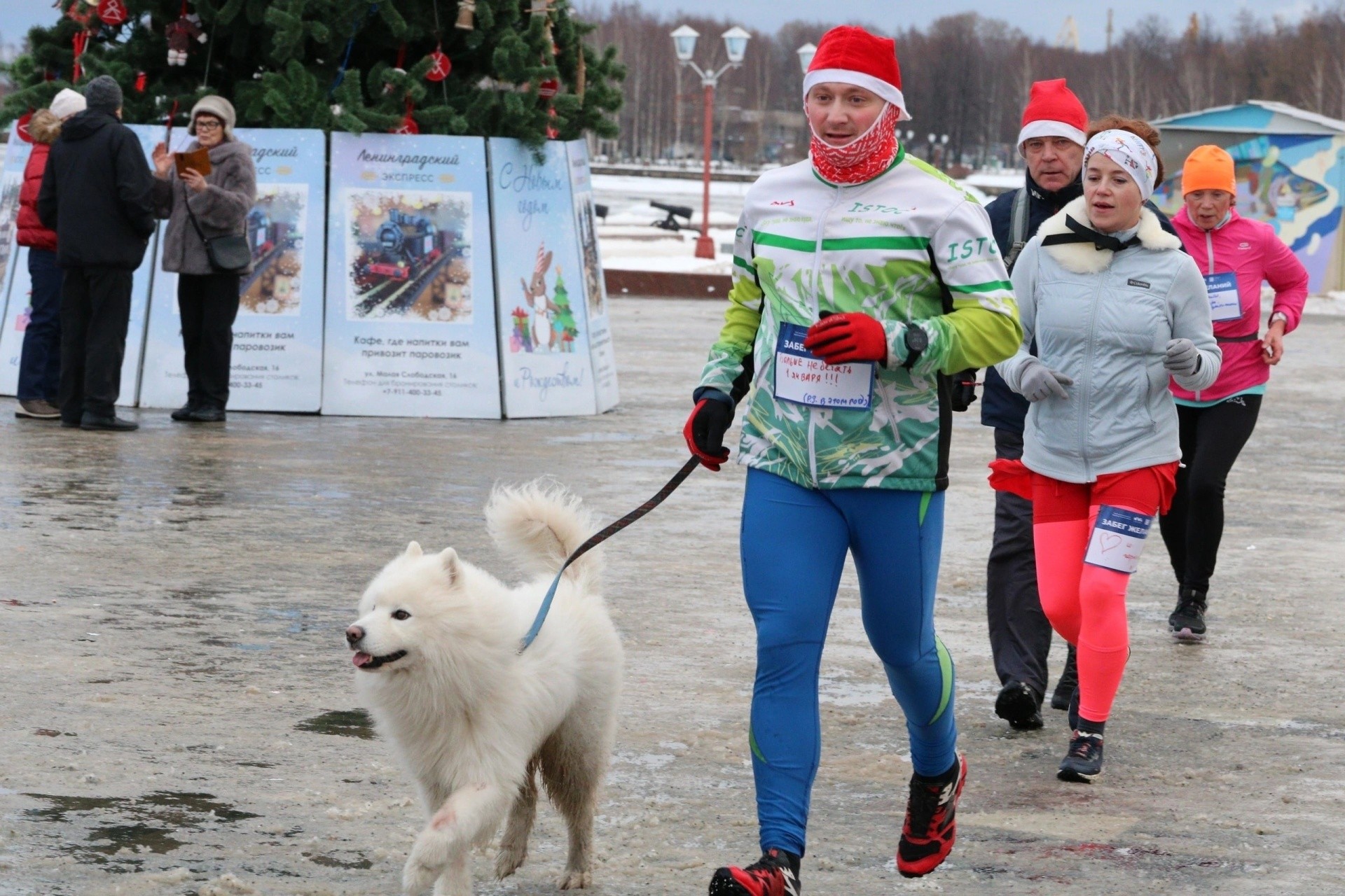 Karjalassa pidetään erilaisia urheilukilpailuja uudenvuoden lomaviikolla. Niihin kutsutaan osallistumaan lapsia ja aikuisia. Kuva: Karjalan opetus- ja urheiluministeriön VKontakte-sivu