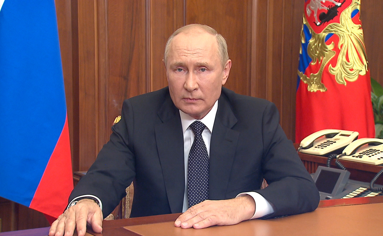 Venäjän puolustusvoimien ylipäällikkönä Vladimir Putin ilmoitti osittaisesta liikekannallepanosta Venäjällä. Kuva: kremlin.ru