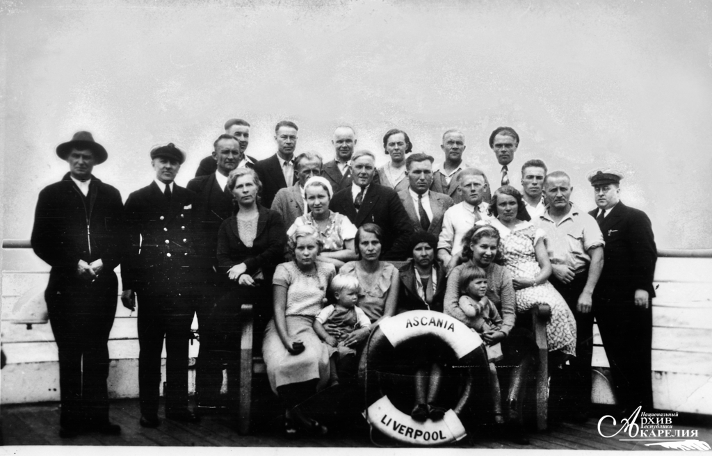 Kuvassa Kanadan suomalaisia ennen lähtöään Neuvostoliittoon vuonna 1933. Kuva: Karjalan kansallisarkisto